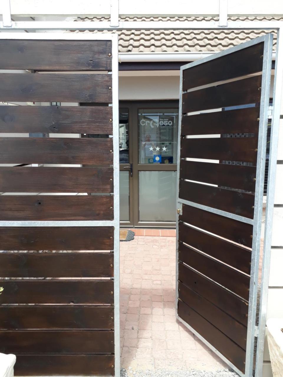 Croeso Guest House ลางเงอบาน ภายนอก รูปภาพ